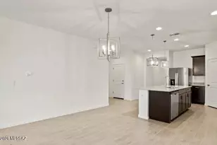 5129 W Bowen House Rd, Tucson, AZ 85757 - Photo 2