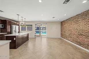 7550 E Rio Verde Dr, Tucson, AZ 85715 - Photo 8