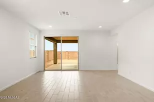 5121 W Bowen House Rd, Tucson, AZ 85757 - Photo 4