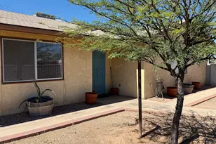4086 E Montecito St, Tucson, AZ 85711 - Photo 2