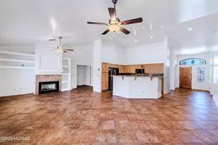 2006 W Silver Rose Pl, Oro Valley, AZ 85737 - Photo 6