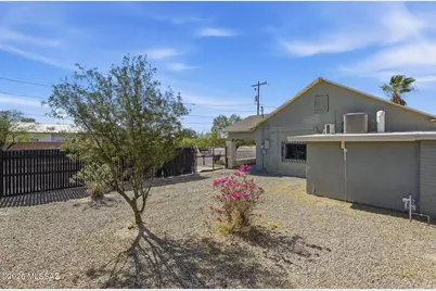 1211 S 9th Avenue, Tucson, AZ 85713 - Photo 22