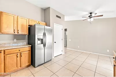 8697 N Golden Moon Way, Tucson, AZ 85743 - Photo 20