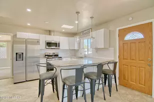 2613 N Calle De Romy, Tucson, AZ 85712 - Photo 2