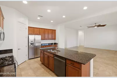 5475 W Dry Creek Court, Marana, AZ 85658 - Photo 6