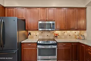 5305 N Spring View Dr, Tucson, AZ 85749 - Photo 8