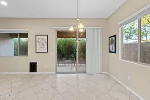 209 E Brookdale Way, Oro Valley, AZ 85755 - Photo 12