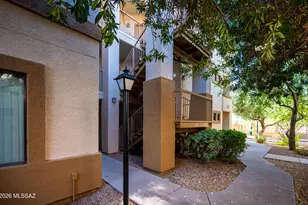 2550 E River Rd, Tucson, AZ 85718 - Photo 2