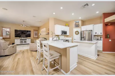 12760 N Rangpur Drive, Marana, AZ 85653 - Photo 8