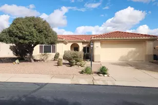 2065 E Bighorn Mountain Dr, Oro Valley, AZ 85755 - Photo 2