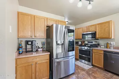 13726 E Shadow Pines Lane, Vail, AZ 85641 - Photo 8