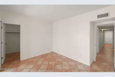 6872 E Calle De Oro, Tucson, AZ 85715 - Photo 10