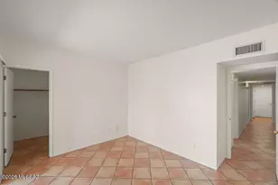 6872 E Calle De Oro, Tucson, AZ 85715 - Photo 10