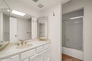 6872 E Calle De Oro, Tucson, AZ 85715 - Photo 18