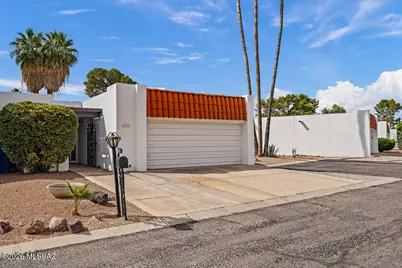 6872 E Calle De Oro, Tucson, AZ 85715 - Photo 2