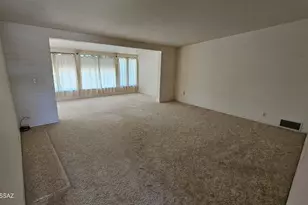 2611 N Teresa Ln, Tucson, AZ 85745 - Photo 6