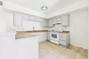 5860 S Del Moral Blvd, Tucson, AZ 85706 - Photo 6