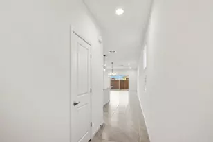 9759 N Solstice Ave, Tucson, AZ 85743 - Photo 2