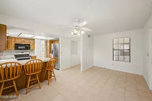 9860 N Longford Dr, Tucson, AZ 85742 - Photo 10