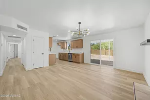 2902 W Vermont St, Tucson, AZ 85746 - Photo 10