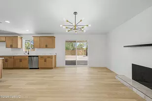 2902 W Vermont St, Tucson, AZ 85746 - Photo 8