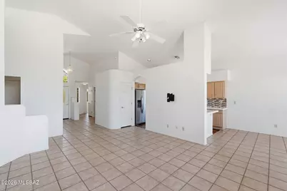 430 E Desert Golf Place, Oro Valley, AZ 85737 - Photo 12