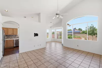 430 E Desert Golf Place, Oro Valley, AZ 85737 - Photo 14
