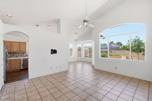 430 E Desert Golf Pl, Oro Valley, AZ 85737 - Photo 14