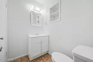 6619 E Scarlett St, Tucson, AZ 85710 - Photo 32