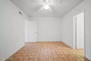 6619 E Scarlett St, Tucson, AZ 85710 - Photo 30