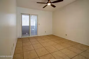 1810 E Blacklidge Dr, Tucson, AZ 85719 - Photo 6