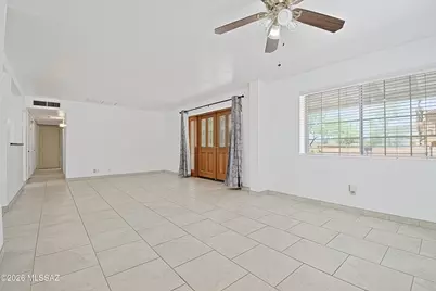 6202 E Timrod Street, Tucson, AZ 85711 - Photo 6