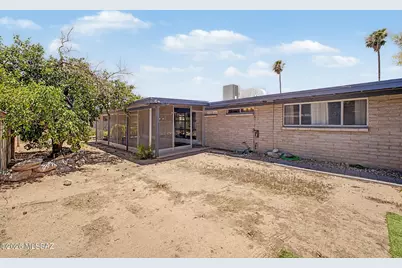 8965 E 35th Circle, Tucson, AZ 85710 - Photo 26