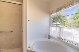 12420 N Lantern Way, Oro Valley, AZ 85755 - Photo 24