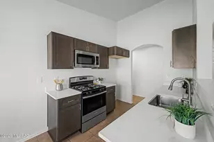 7511 S Brackenbury Dr, Tucson, AZ 85746 - Photo 10