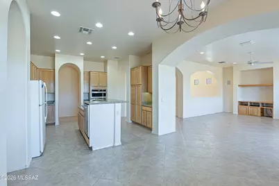5481 S Acacia Creek Drive, Green Valley, AZ 85622 - Photo 16