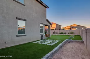 7877 S Wolf Creek Dr, Tucson, AZ 85757 - Photo 24