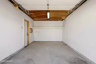 2111 S Miramonte Stravenue, Tucson, AZ 85713 - Photo 28