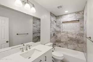2111 S Miramonte Stravenue, Tucson, AZ 85713 - Photo 20