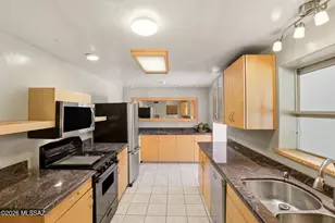 5526 E 20th St, Tucson, AZ 85711 - Photo 18