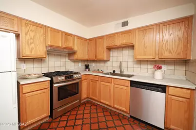 672 W Calle Sevilla, Tucson, AZ 85756 - Photo 14