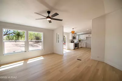 1575 W Dove Way, Tucson, AZ 85645 - Photo 8
