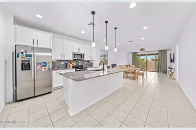 21476 E Treasure Road, Red Rock, AZ 85145 - Photo 2