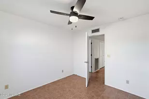 2501 E Greenlee Pl, Tucson, AZ 85716 - Photo 30