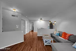 2504 N Ironwood Ridge Dr, Tucson, AZ 85745 - Photo 10