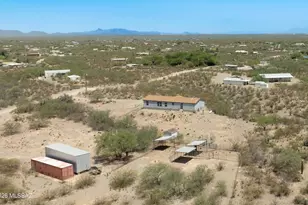16801 S Tatanka Ln, Sahuarita, AZ 85629 - Photo 2