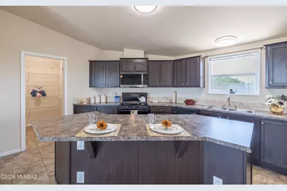 16801 S Tatanka Lane, Sahuarita, AZ 85629 - Photo 8