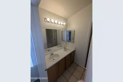 7835 S Lennox Lane, Tucson, AZ 85747 - Photo 12