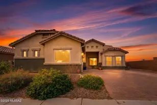 9625 N Hebden Way, Marana, AZ 85653 - Photo 2