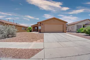 7992 N Siskiyou Dr, Tucson, AZ 85743 - Photo 2